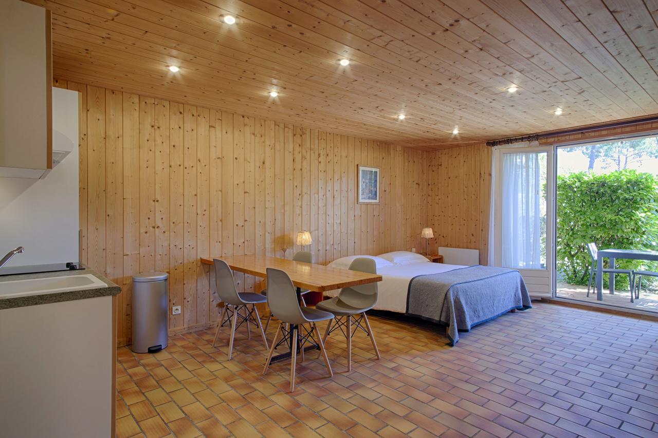 Hotel Résidence Le Sporting Lège-Cap-Ferret Esterno foto