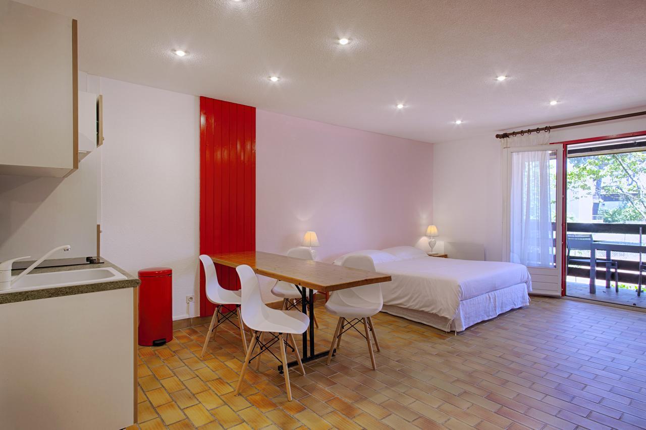 Hotel Résidence Le Sporting Lège-Cap-Ferret Esterno foto